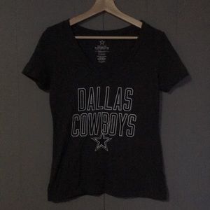 Women’s X-Small Dallas Cowboys V-Neck T-Shirt